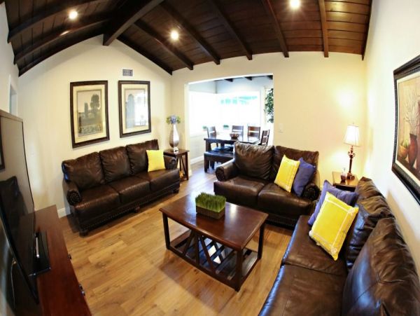 Anaheim Home 991008