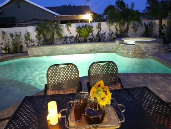 Anaheim Home 991008