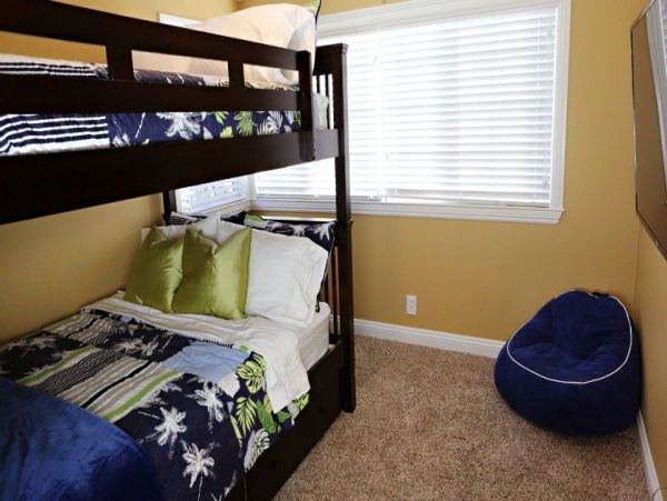 Anaheim Home 991010