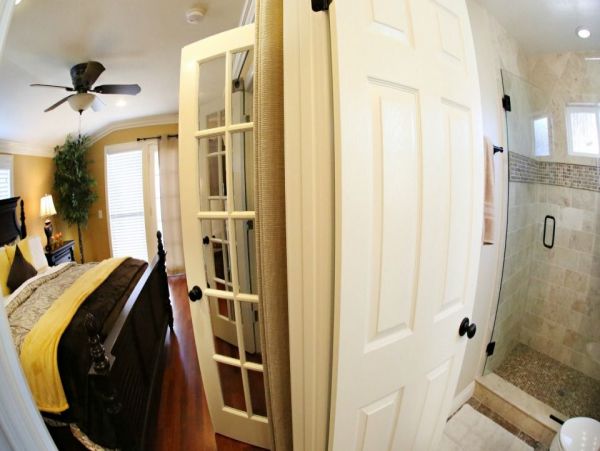 Anaheim Home 991013