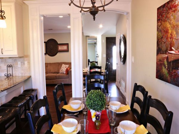 Anaheim Home 991015