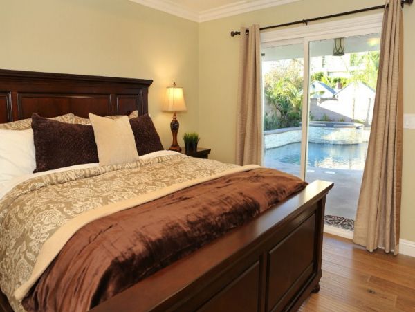 Anaheim Home 991017