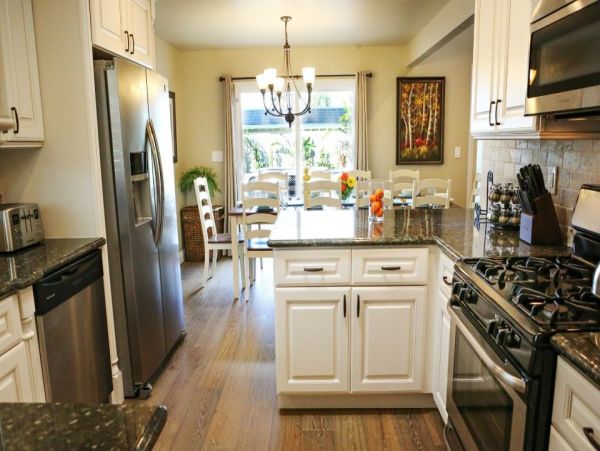 Anaheim Home 991018