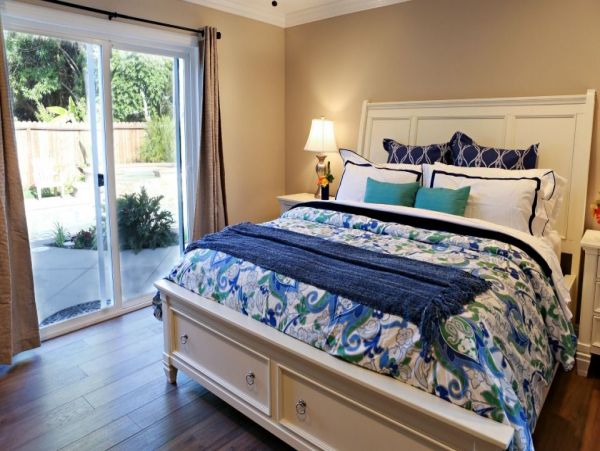 Anaheim Home 991019