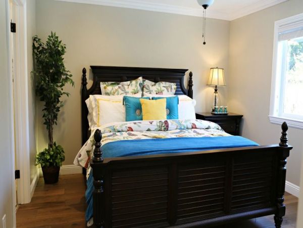 Anaheim Home 991019