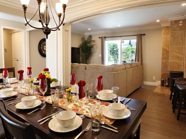 Anaheim Home 991021