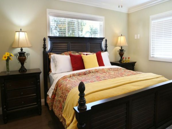 Anaheim Home 991021