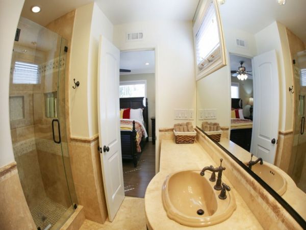 Anaheim Home 991021