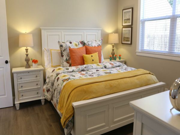 Anaheim Home 991022