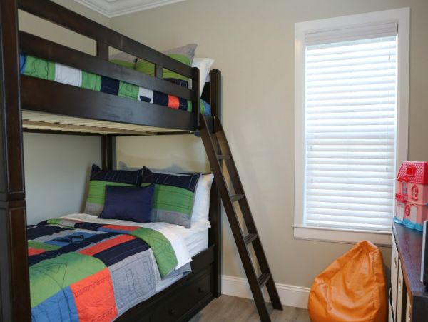 Anaheim Home 991022