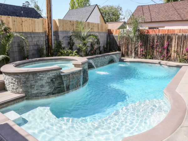 Anaheim Home 991022