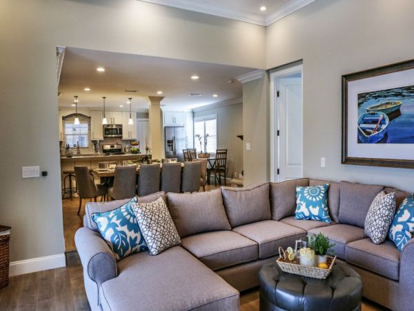 Anaheim Home 991023