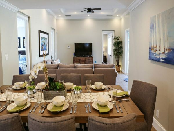 Anaheim Home 991023