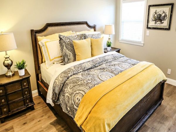 Anaheim Home 991026