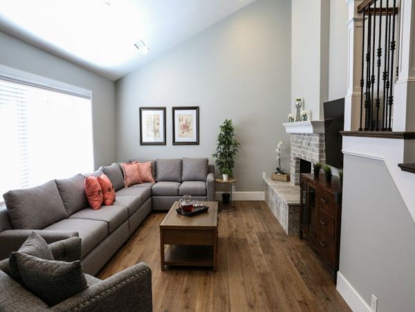 Anaheim Home 991027