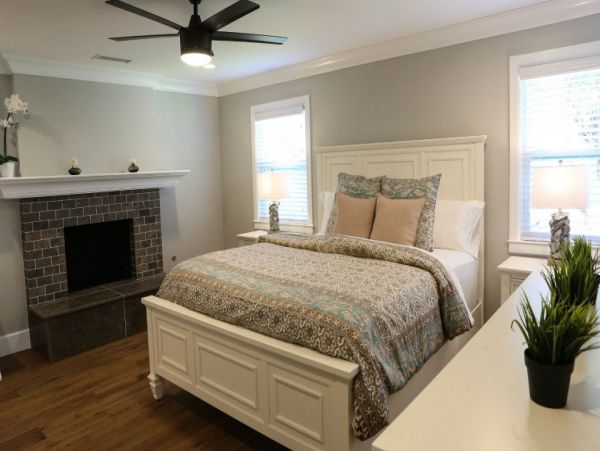 Anaheim Home 991027