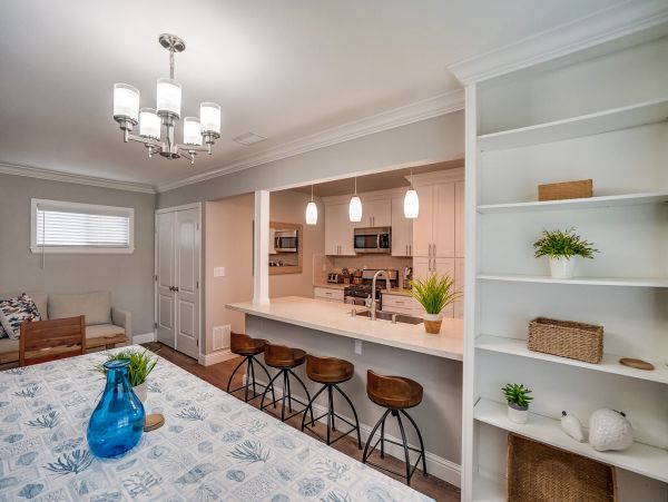 Anaheim Home 991028