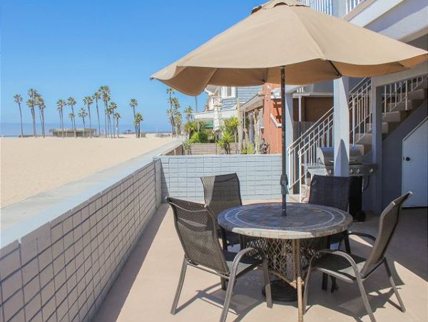 Newport Beach Home 991029