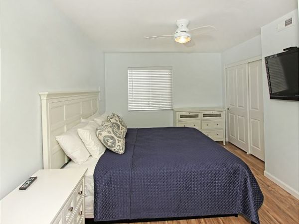 Newport Beach Home 991029