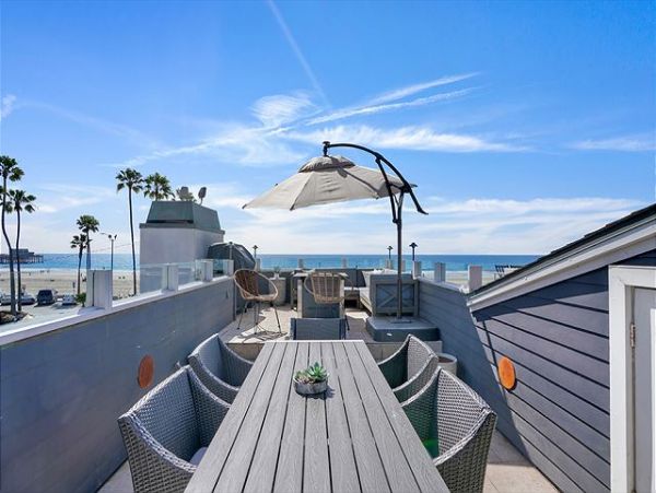 Newport Beach Home 991030