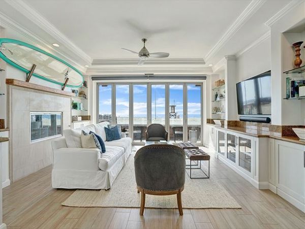 Newport Beach Home 991030