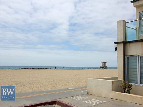 Newport Beach Home 991031