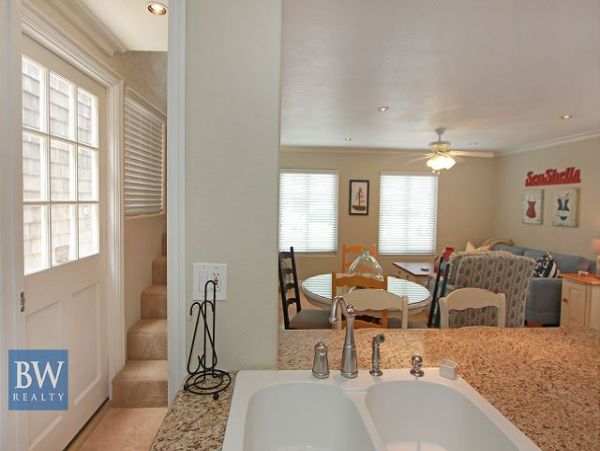 Newport Beach Home 991031