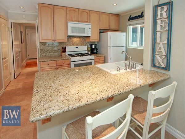 Newport Beach Home 991031