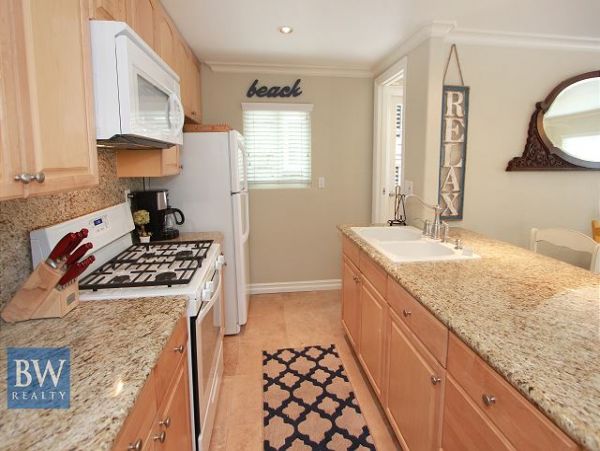 Newport Beach Home 991031