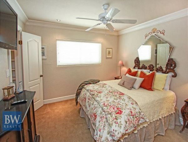 Newport Beach Home 991031