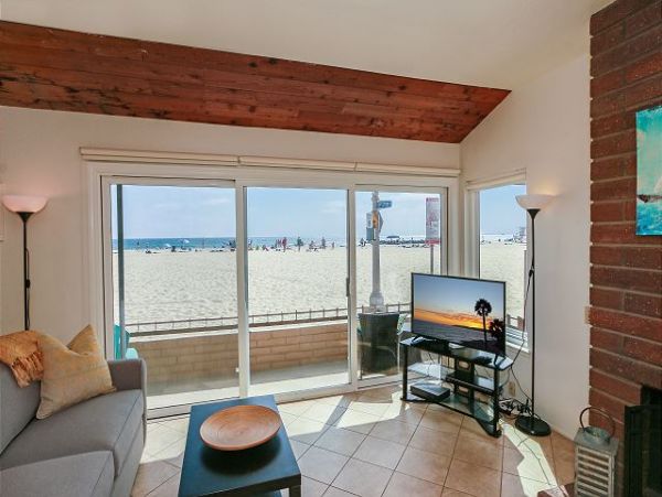 Newport Beach Home 991032