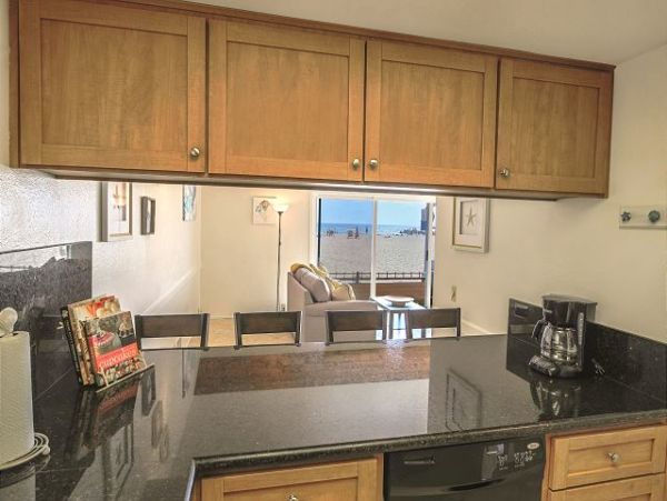 Newport Beach Home 991032