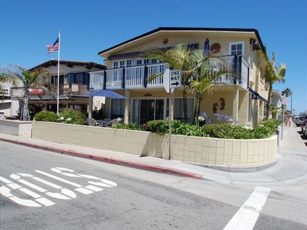 Newport Beach Home 991033