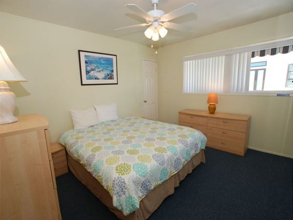 Newport Beach Home 991033