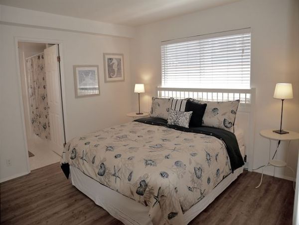 Newport Beach Home 991034