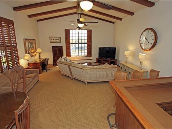 Newport Beach Home 991035