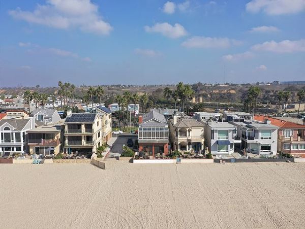 Newport Beach Home 991035