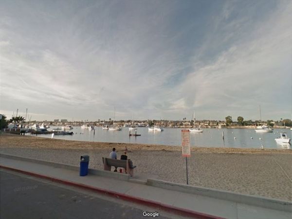 Newport Beach Home 991036