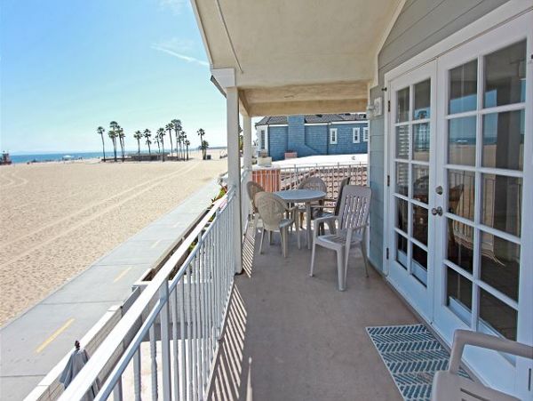 Newport Beach Home 991038