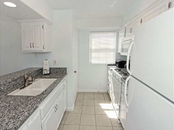 Newport Beach Home 991038