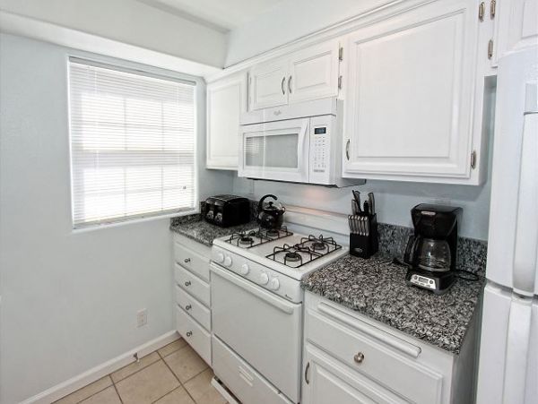 Newport Beach Home 991038