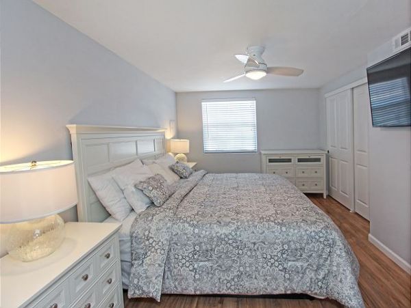 Newport Beach Home 991038