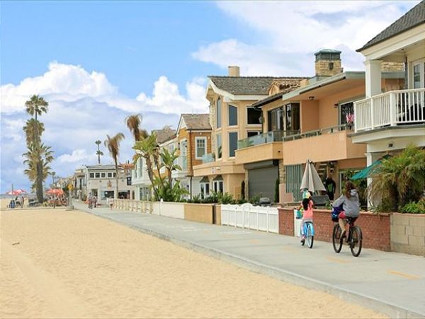 Newport Beach Home 991039
