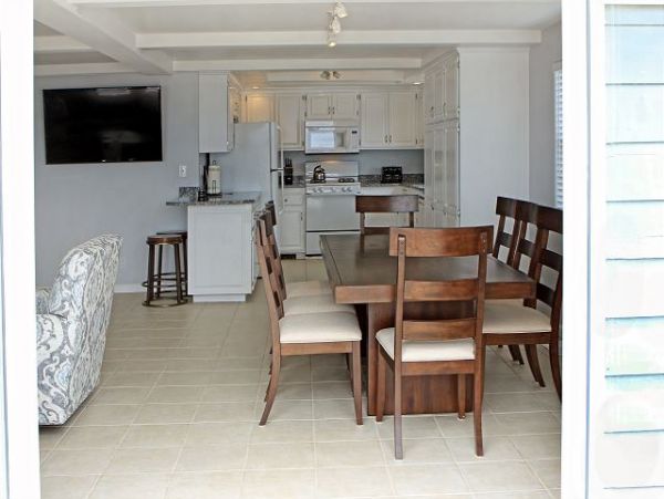 Newport Beach Home 991039
