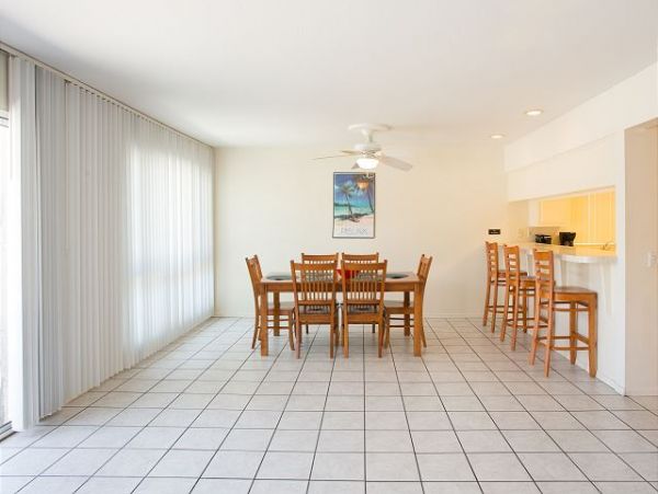 Newport Beach Home 991040