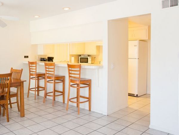 Newport Beach Home 991040