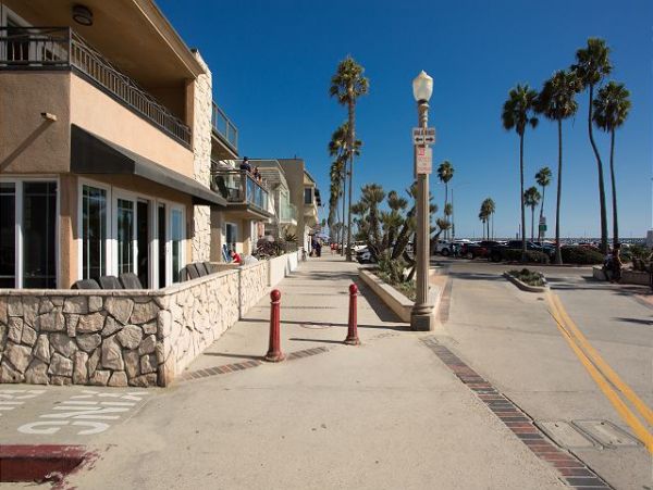 Newport Beach Home 991042