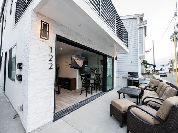 Newport Beach Home 991043