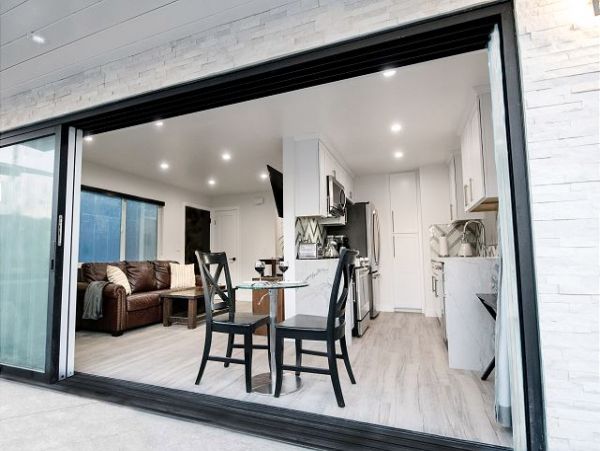 Newport Beach Home 991043