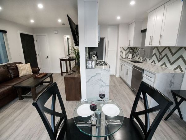 Newport Beach Home 991043